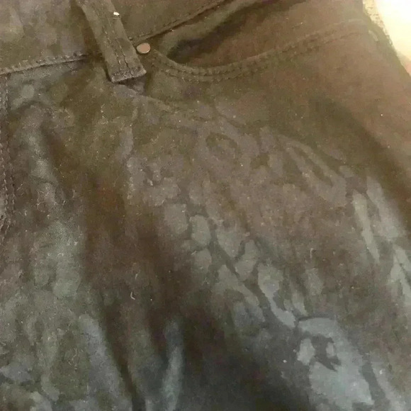 Ann Taylor All Black Leopard Print Jeans - Picture 2 of 4